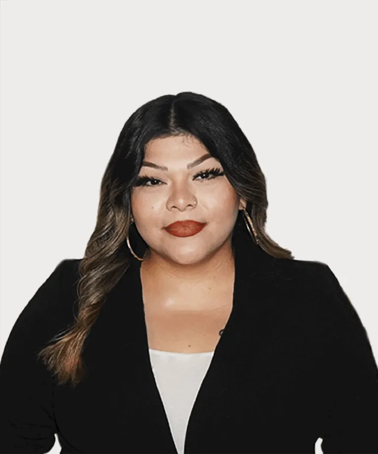 Karla Alfaro, Customer Relations & Merchandise